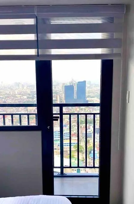 Scandinavian Studio In Makati Manila Apartment